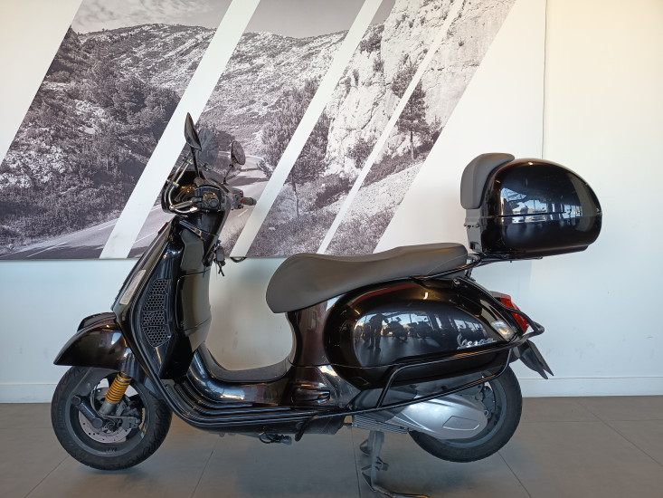 VESPA GTS 300 SUPER TECH HPE - 05/2021 - 25050 KMS - MERIGNAC