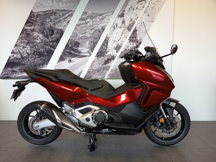 HONDA NSS 750 FORZA - 04/2025 - 0 KMS - MERIGNAC HONDA NSS 750 FORZA - 04/2025 - 0 KMS - MERIGNAC