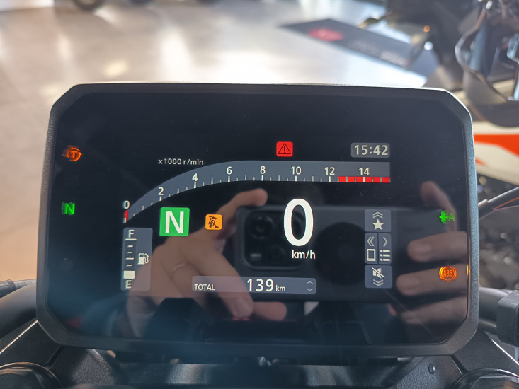 HONDA CB 650 R E-CLUTCH - 06/2025 - 140 KMS - MERIGNAC