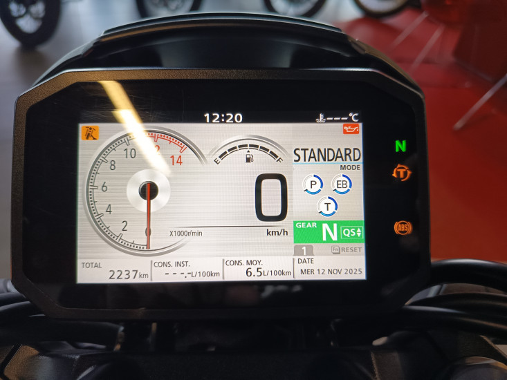 HONDA CB 1000 R BLACK EDITION - 06/2024 - 2240 KMS - MERIGNAC