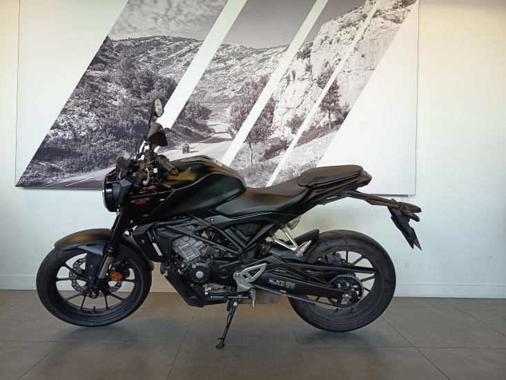 HONDA CB 125 R - 06/2023 - 4620 KMS - MERIGNAC