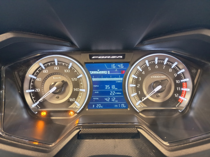 HONDA FORZA 125 - 10/2023 - 4220 KMS - MERIGNAC