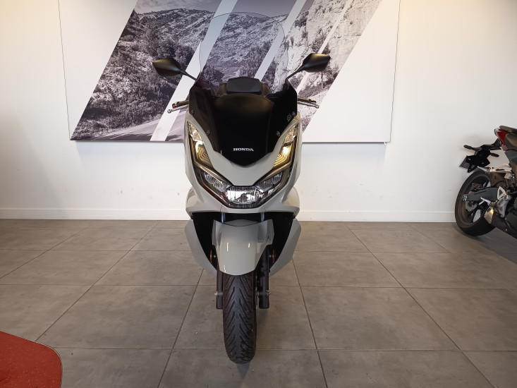 HONDA PCX 125 - 10/2023 - 2310 KMS - MERIGNAC