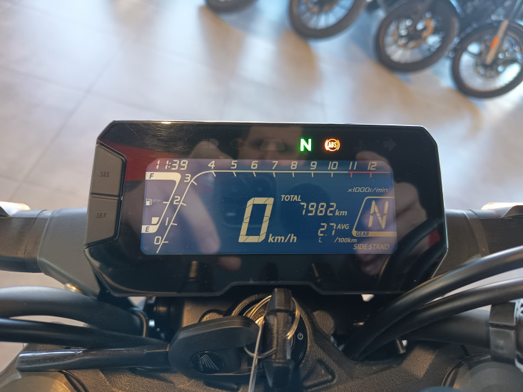 HONDA CB 125 R - 09/2023 - 7990 KMS - MERIGNAC