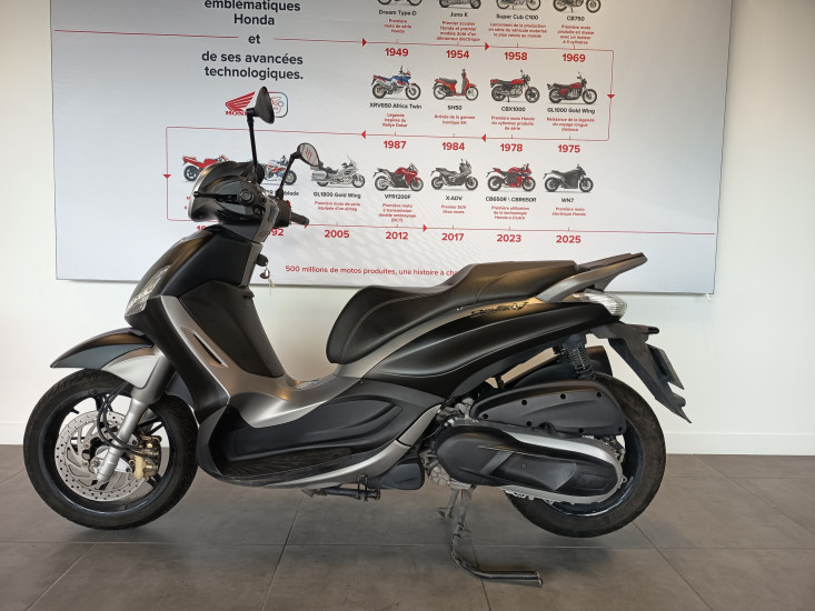 PIAGGIO BERVELY 350 - 06/2015 - 27230 KMS - MERIGNAC