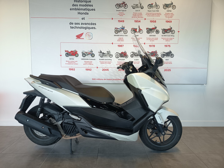 HONDA FORZA 125 - 04/2016 - 11260 KMS - MERIGNAC